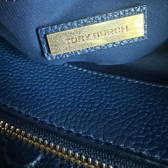 EUC TORY BURCH RARE MASON TRIPLE-COMPARTMENT SATCHEL with COA - Picture 7 of 15